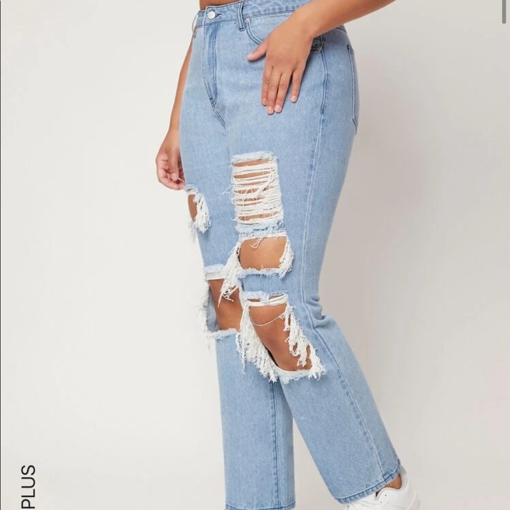 Straight Leg Ripped Denim Jeans